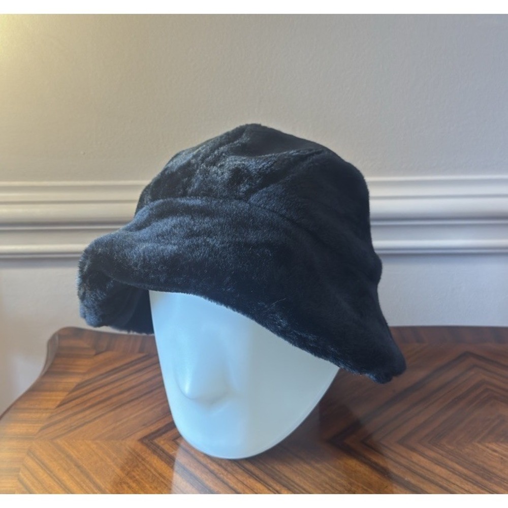 Vintage 1960s Black Mouton Fur Cloche Bucket Hat Union Made Womens Winter Tag ON